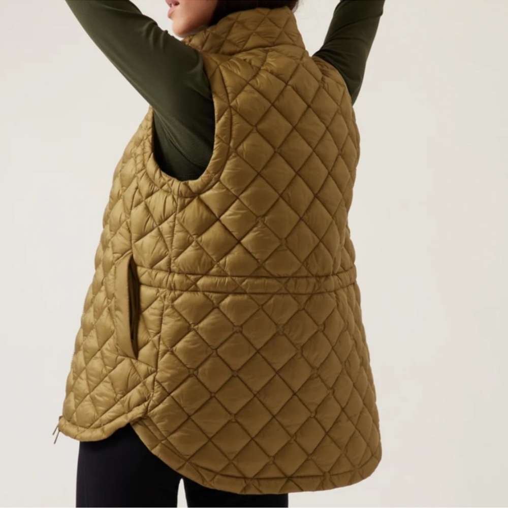 Athleta Quilted Whisper Featherless Olive Green Vest NWOT (XL)